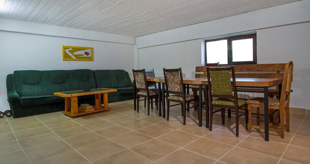 Hotel Casa Georgescu Râșnov Zewnętrze zdjęcie