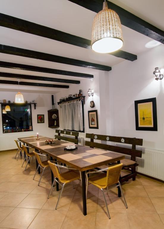 Hotel Casa Georgescu Râșnov Zewnętrze zdjęcie
